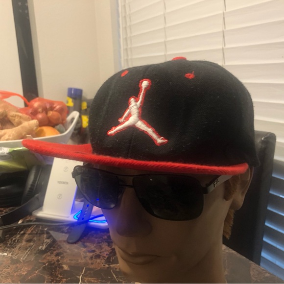 Air Jordan Red Round Brim JordanTrue Hat Snapback Cap Chicago Bulls - Picture 6 of 11